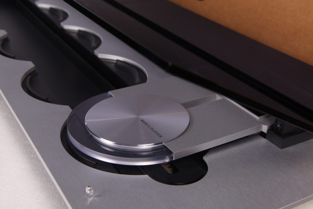 B&O BeoSound 9000 Mk3 6-CD Changer ** New Laser Fitted **