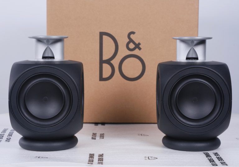 BeoLab 3 Active Stereo Loudspeakers