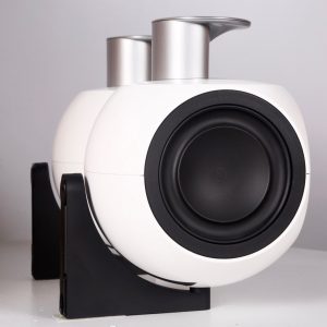 White BeoLab 3 Wall Mounted