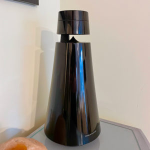 BeoSound 1 Wireless Speaker – Gloss Black