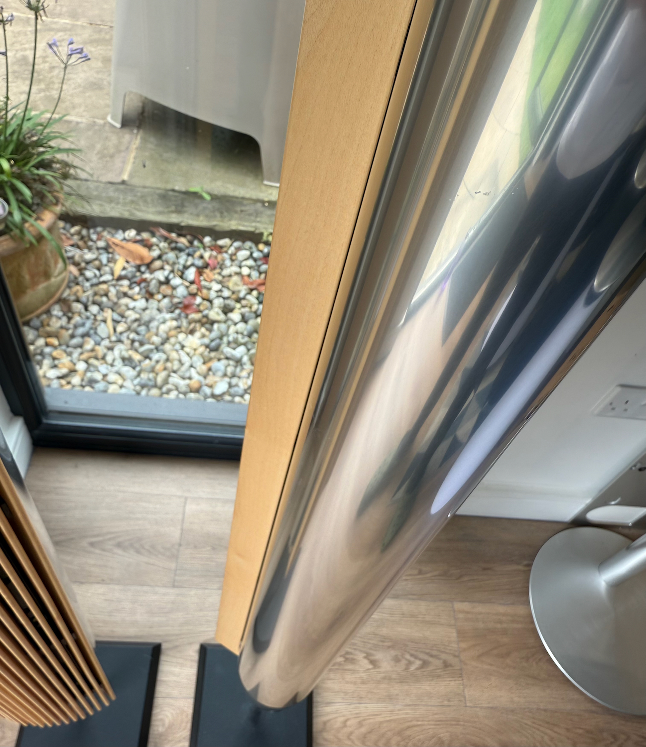 B&O BeoLab 18 Loudspeakers - Pine Finish