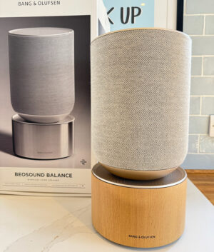 BeoSound Balance Natural Oak